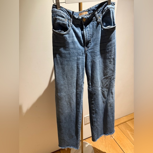 Kut from the Kloth 
Super Wide Leg Jean - Picture 4 of 7